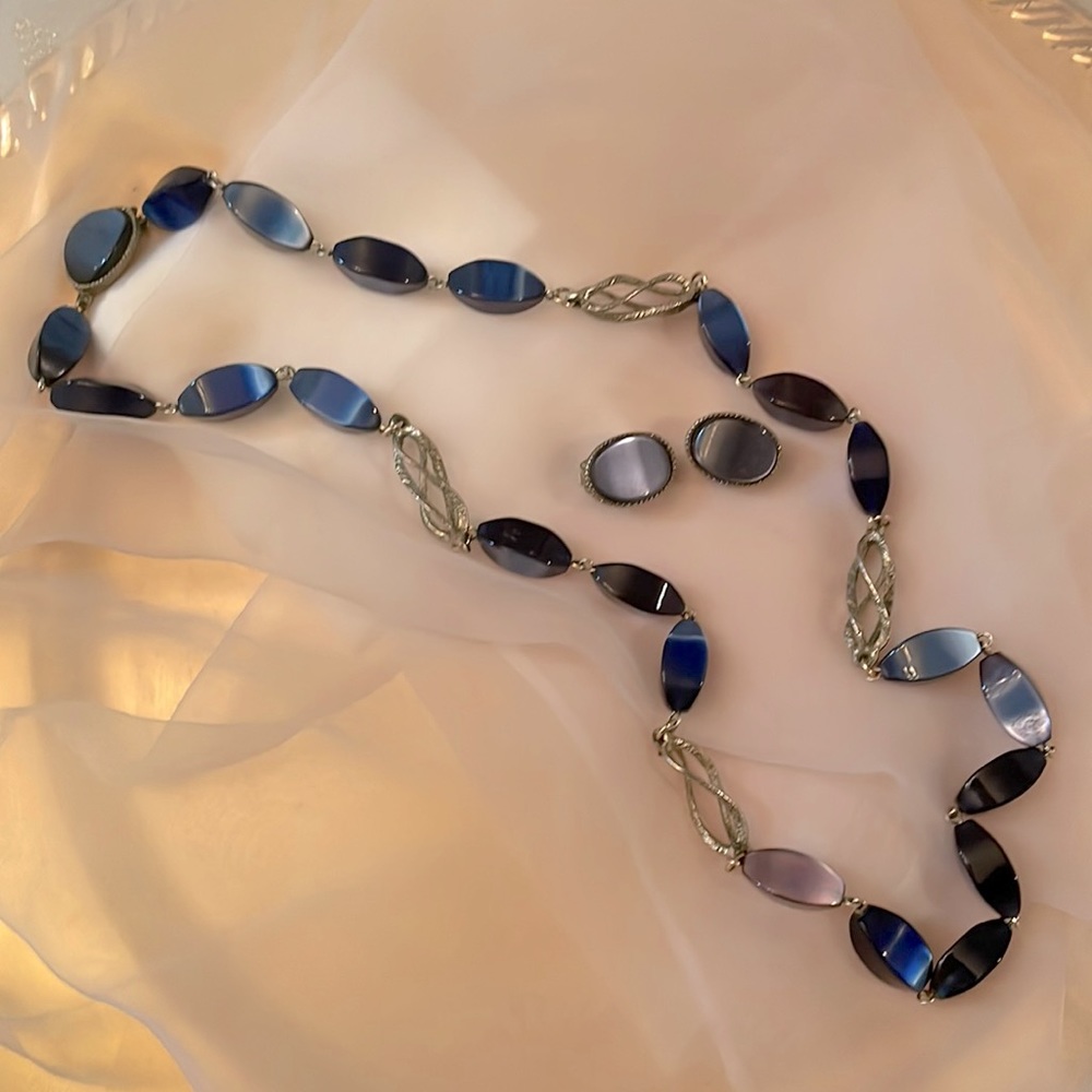1950’s Vintage Blue Moon-glow lucite Necklace & Earrings Set